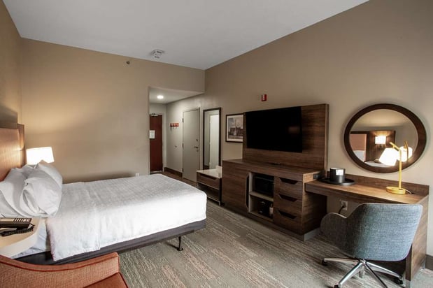 Images Hampton Inn Springfield