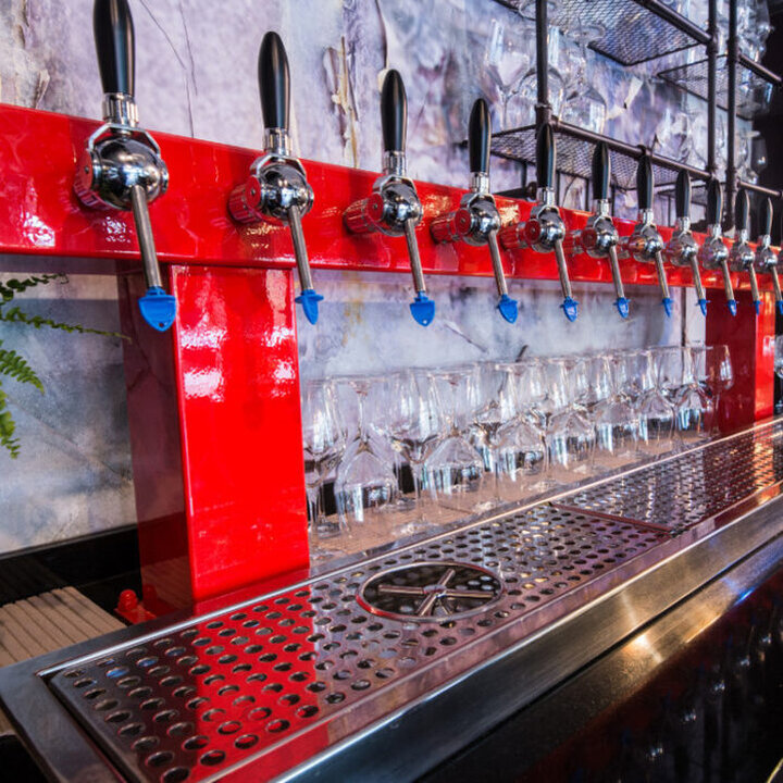 Images Install Beer  Alquiler de Grifos de Cerveza en Barcelona