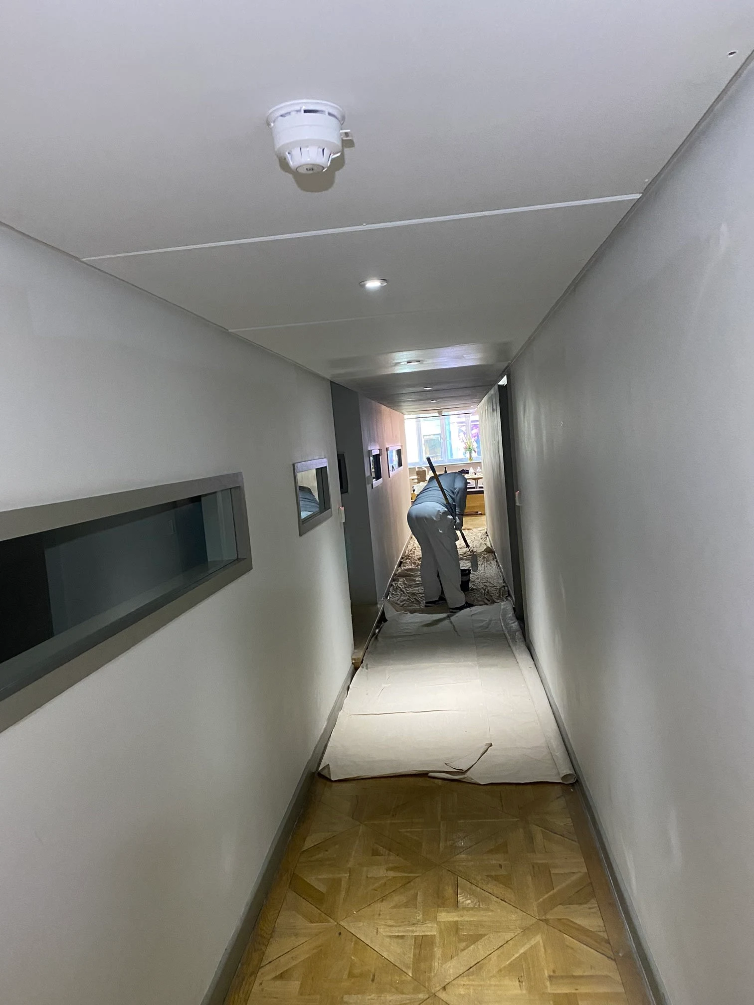 Images Vic's Decorators Ltd