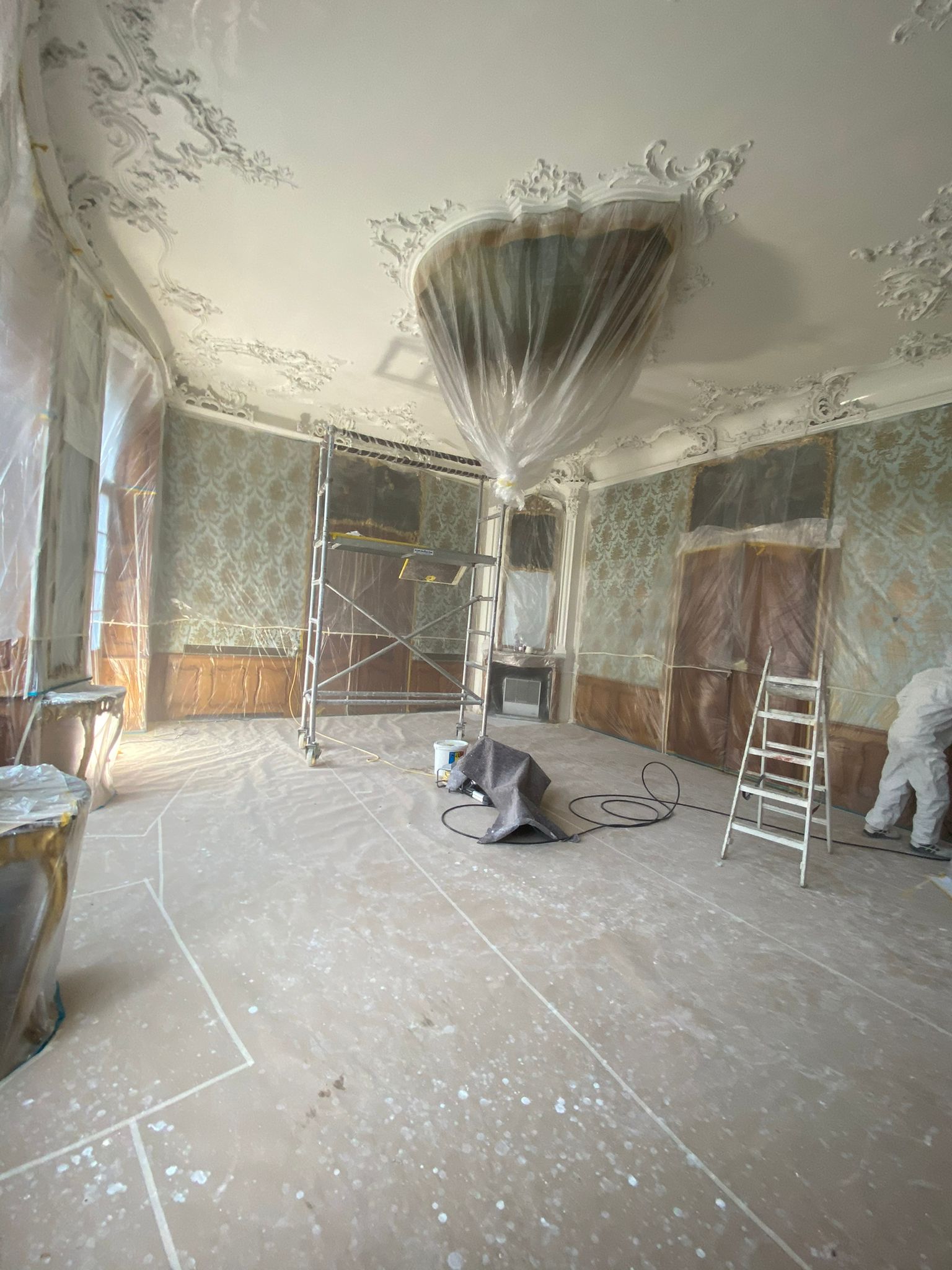 Bilder AROLEO BAU GMBH