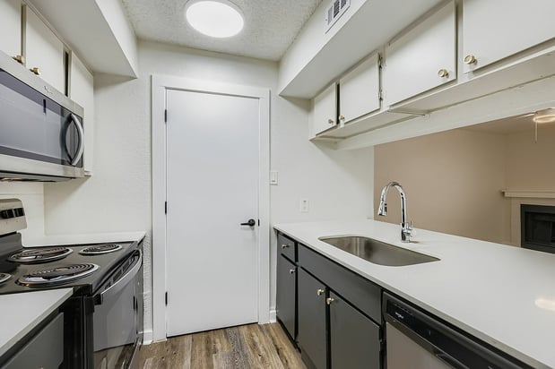 Images Rise Apollo Heights
