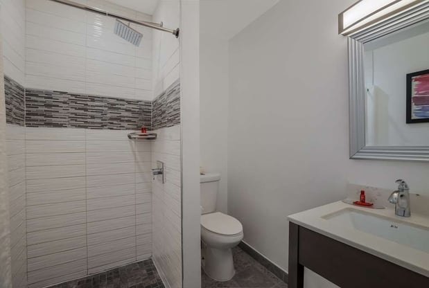 Images Sunset West Hotel, SureStay Collection by Best Western