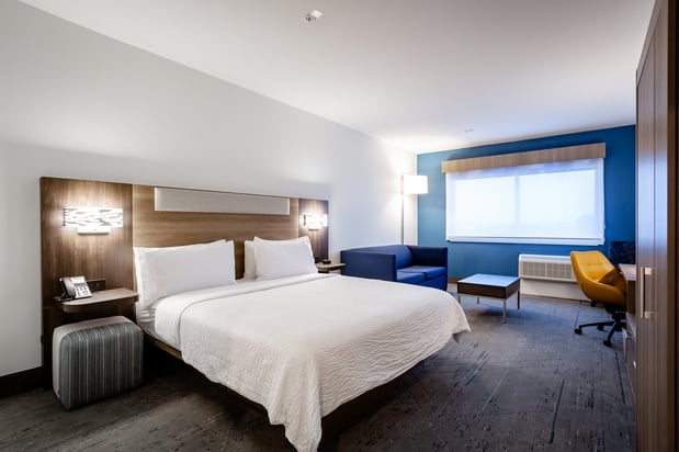 Images Holiday Inn Express & Suites Waco Downtown by IHG