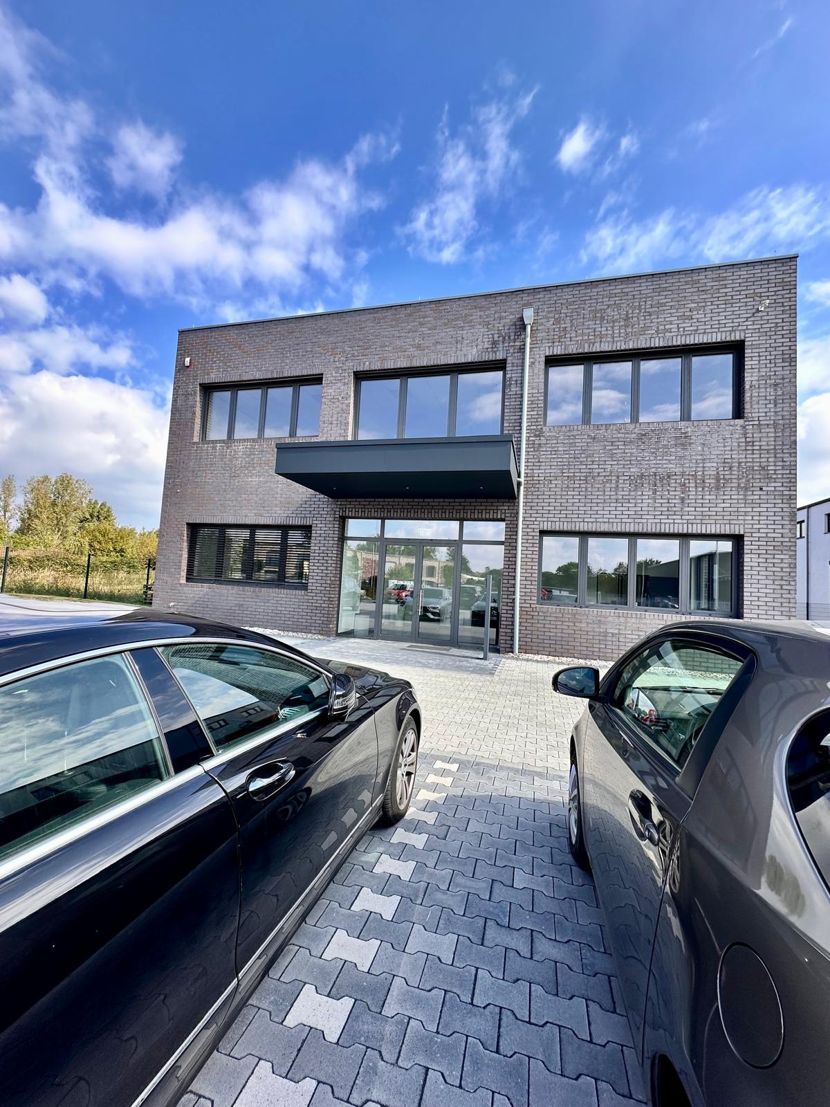 König Tours GmbH & Co KG, Marie-Curie-Straße 8 in Bruehl