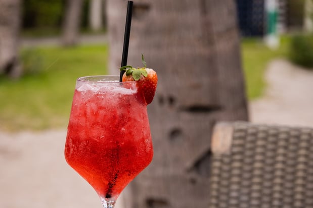 Images Kimpton Surfcomber Hotel by IHG