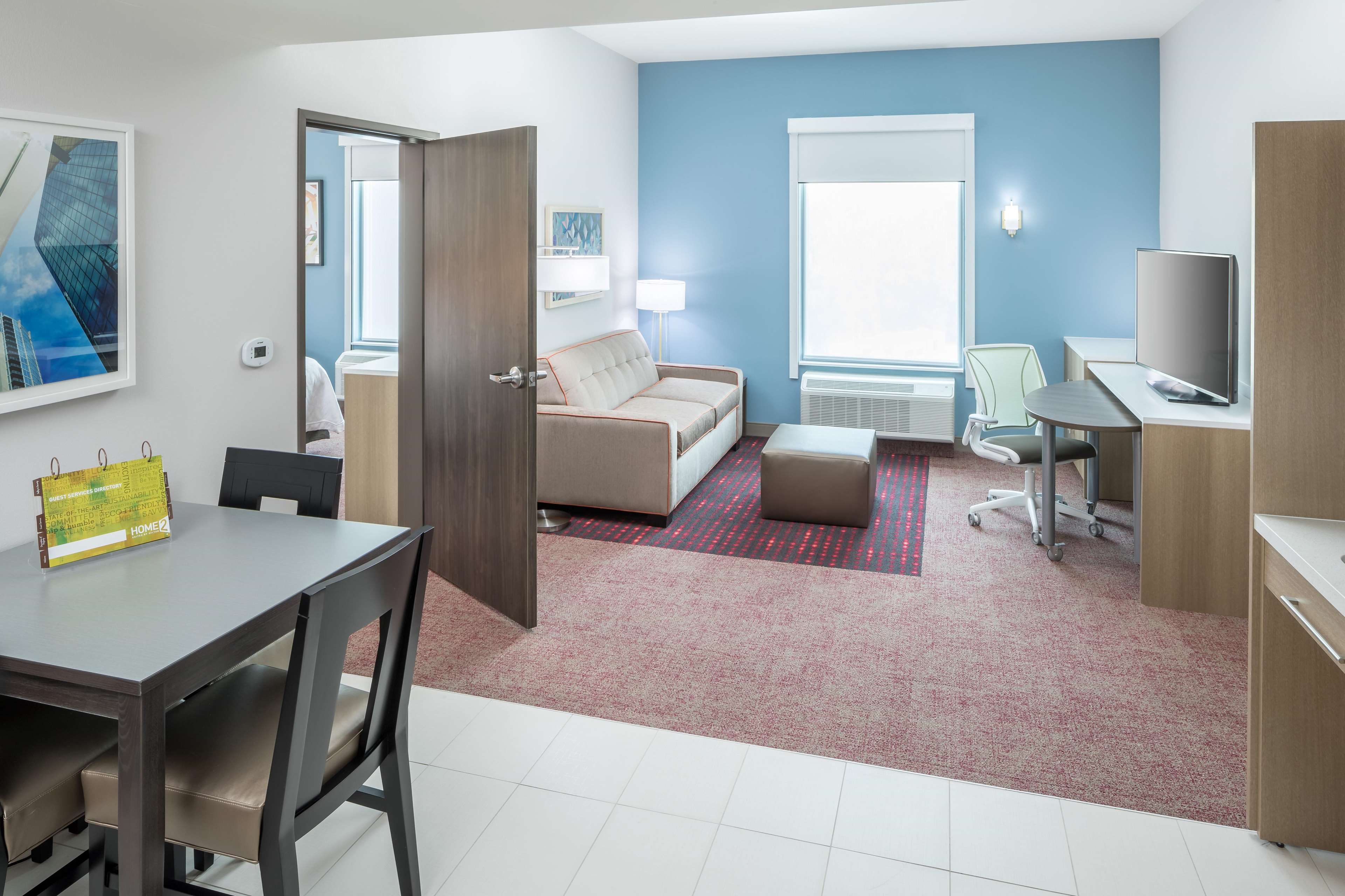 Guest room