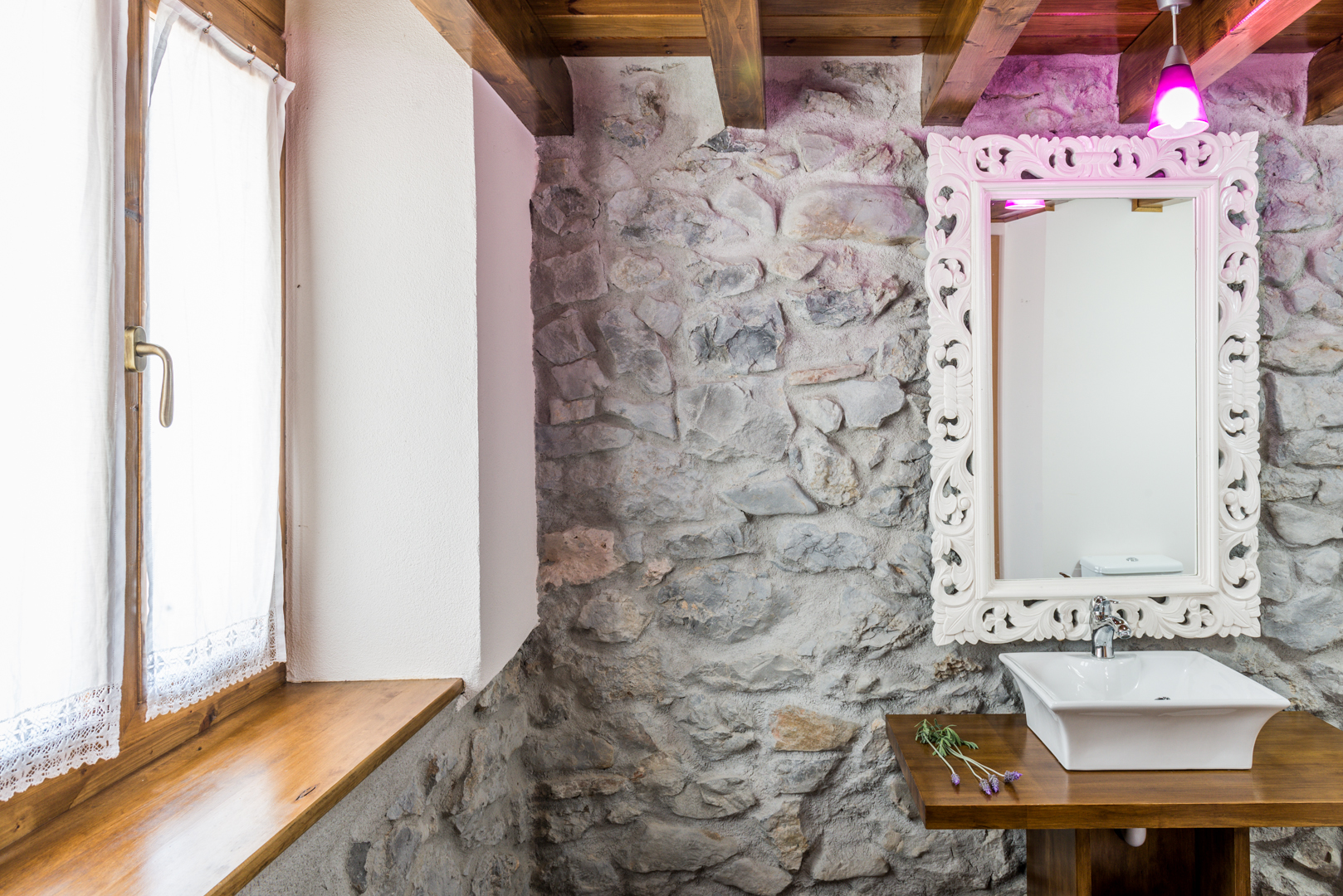 Images Casuca Rubia - Ampuero