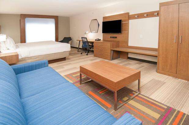 Images Holiday Inn Express & Suites Plano West - Frisco by IHG