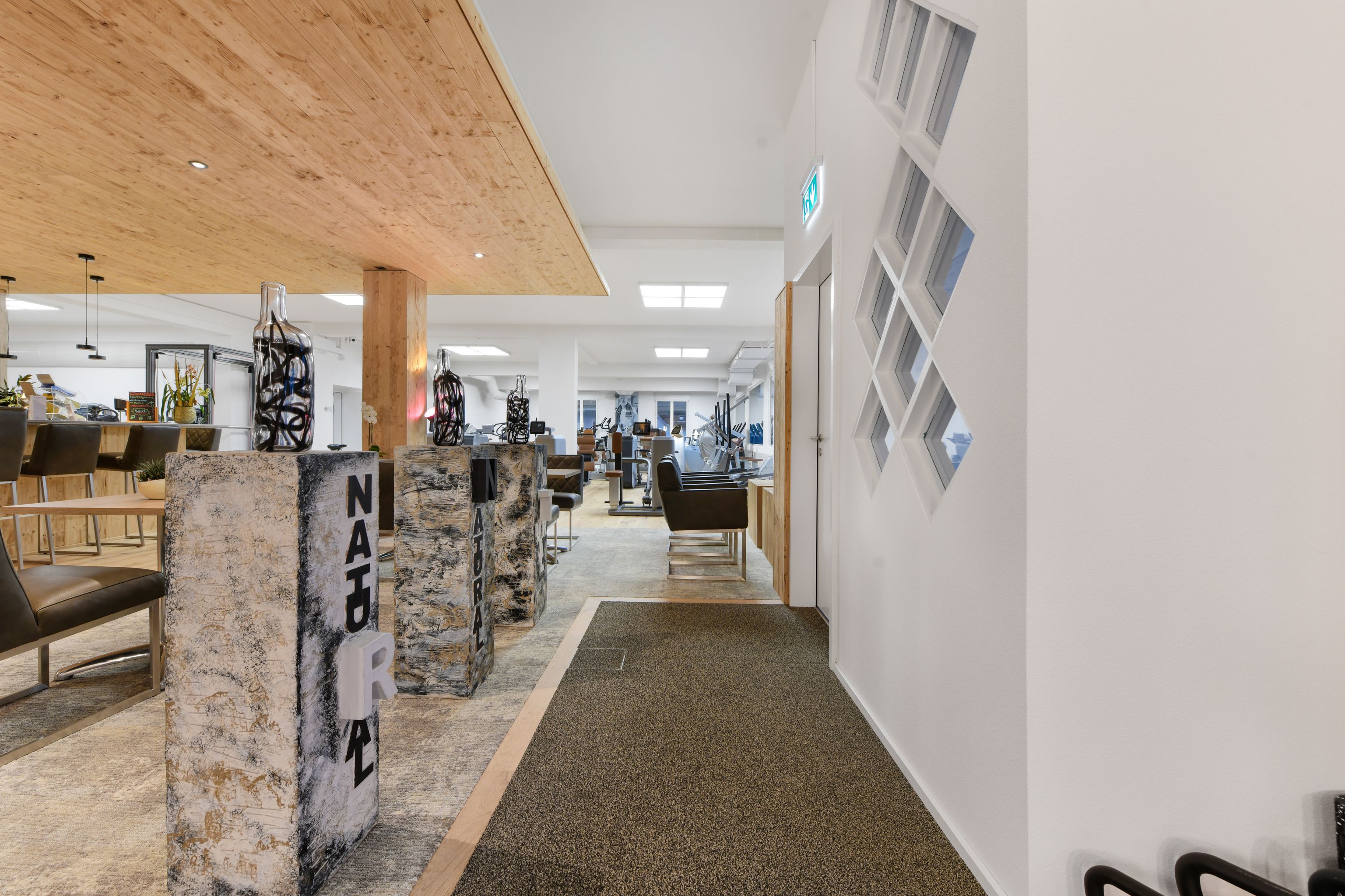 Bilder Natural Premium Training AG