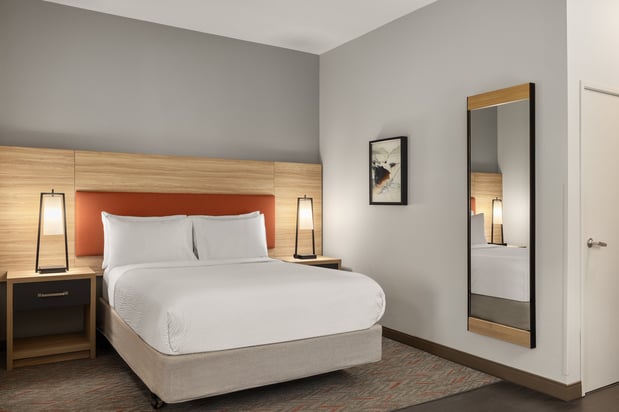 Images Candlewood Suites San Diego by IHG