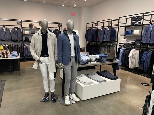 Images BOSS Outlet - Deer Park
