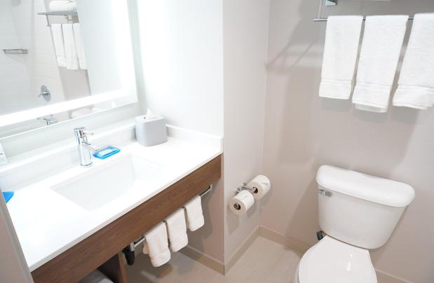 Images Holiday Inn Express & Suites Fremont - Milpitas Central by IHG