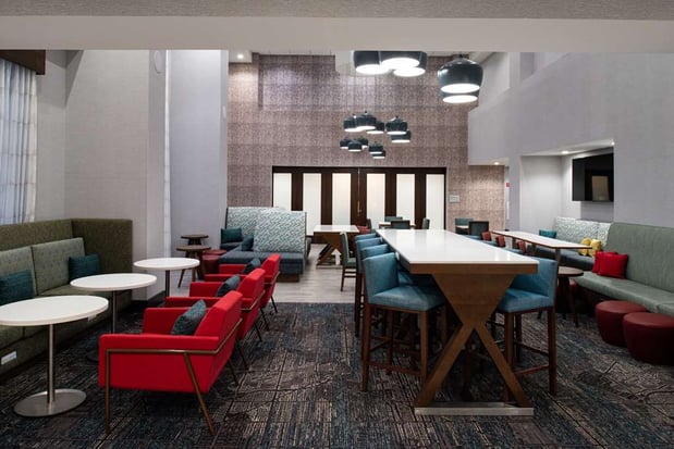 Images Hampton Inn & Suites Adrian