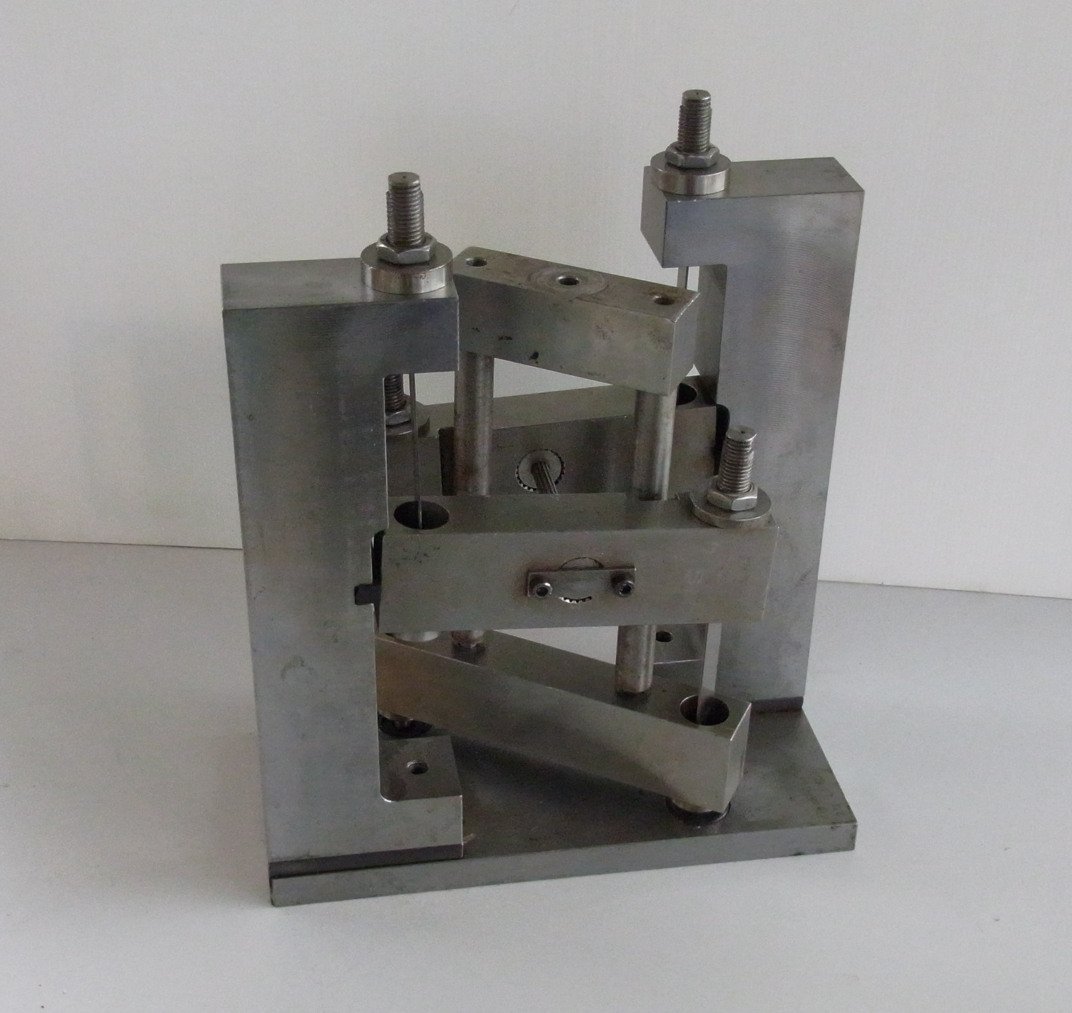 F+E Ing. GmbH, Benno-Strauß-Strasse 5C in Fürth