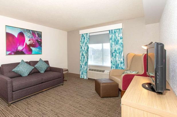 Images Hilton Garden Inn Jacksonville Airport