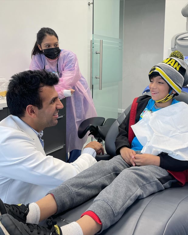 Images Dr. Rodney Raanan