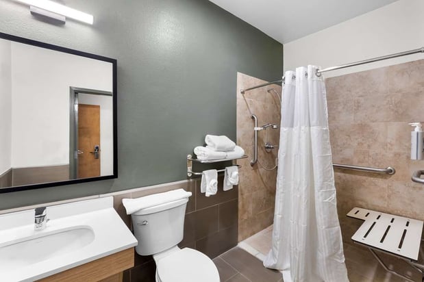 Images Spark by Hilton Calhoun