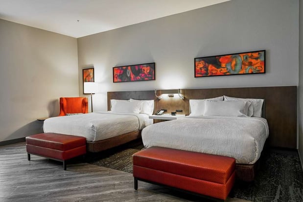 Images Hilton Garden Inn Louisville Mall of St. Matthews