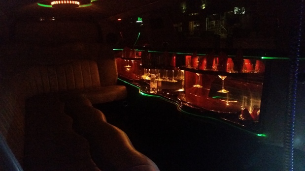 Images Austin Prestige Limo
