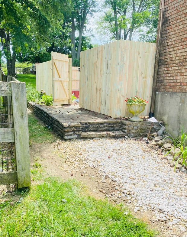 Images Superior Fence & Rail of Northern Kentucky