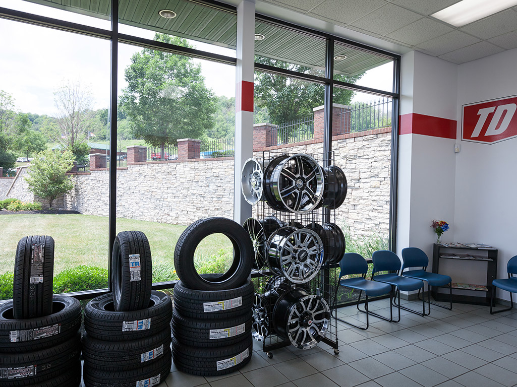 Tire Discounters on 3475 Valley Plaza Pkwy in Fort Wright