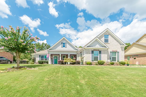 Images Tony & Pam Williams - eXp Realty