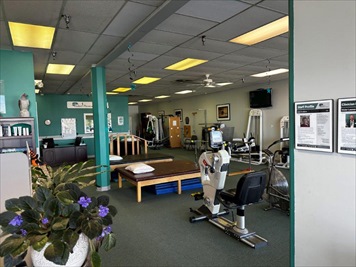 Images Select Physical Therapy - Springfield