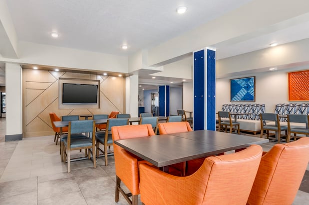 Images Holiday Inn Express & Suites Nashville Southeast - Antioch by IHG