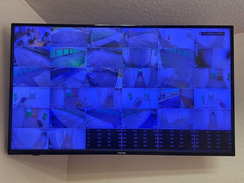 Images Extra Space Storage