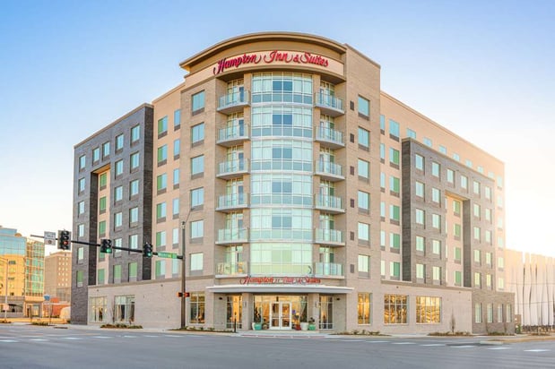 Images Hampton Inn & Suites Huntsville Downtown