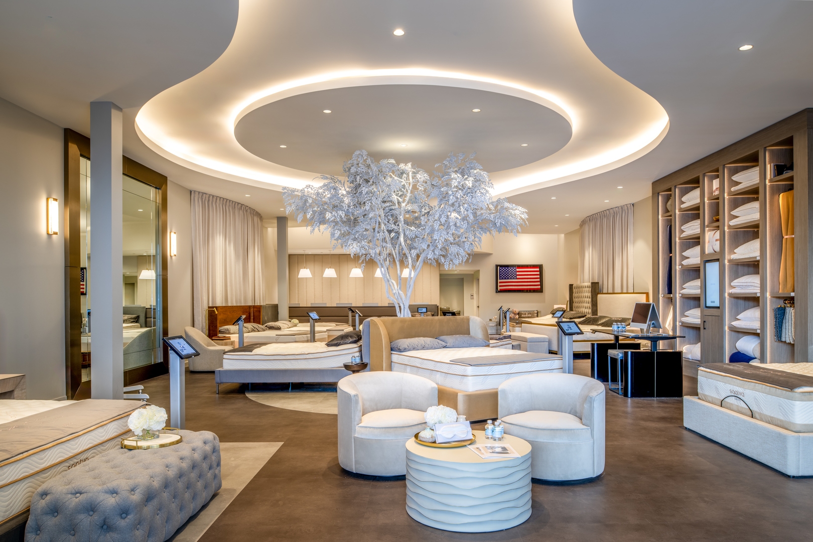 Viewing Room Image 2