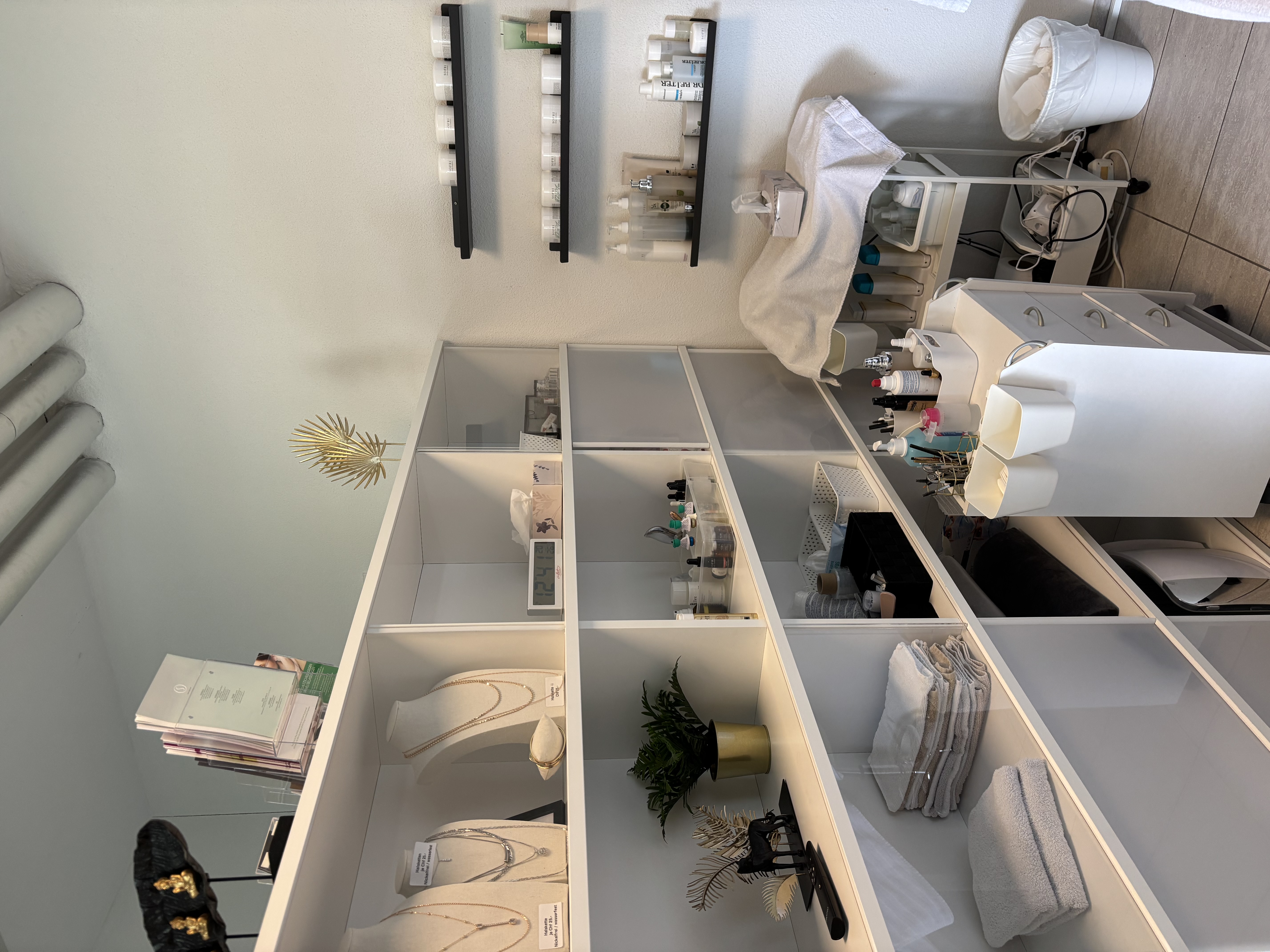 Bilder La Stel Cosmetics