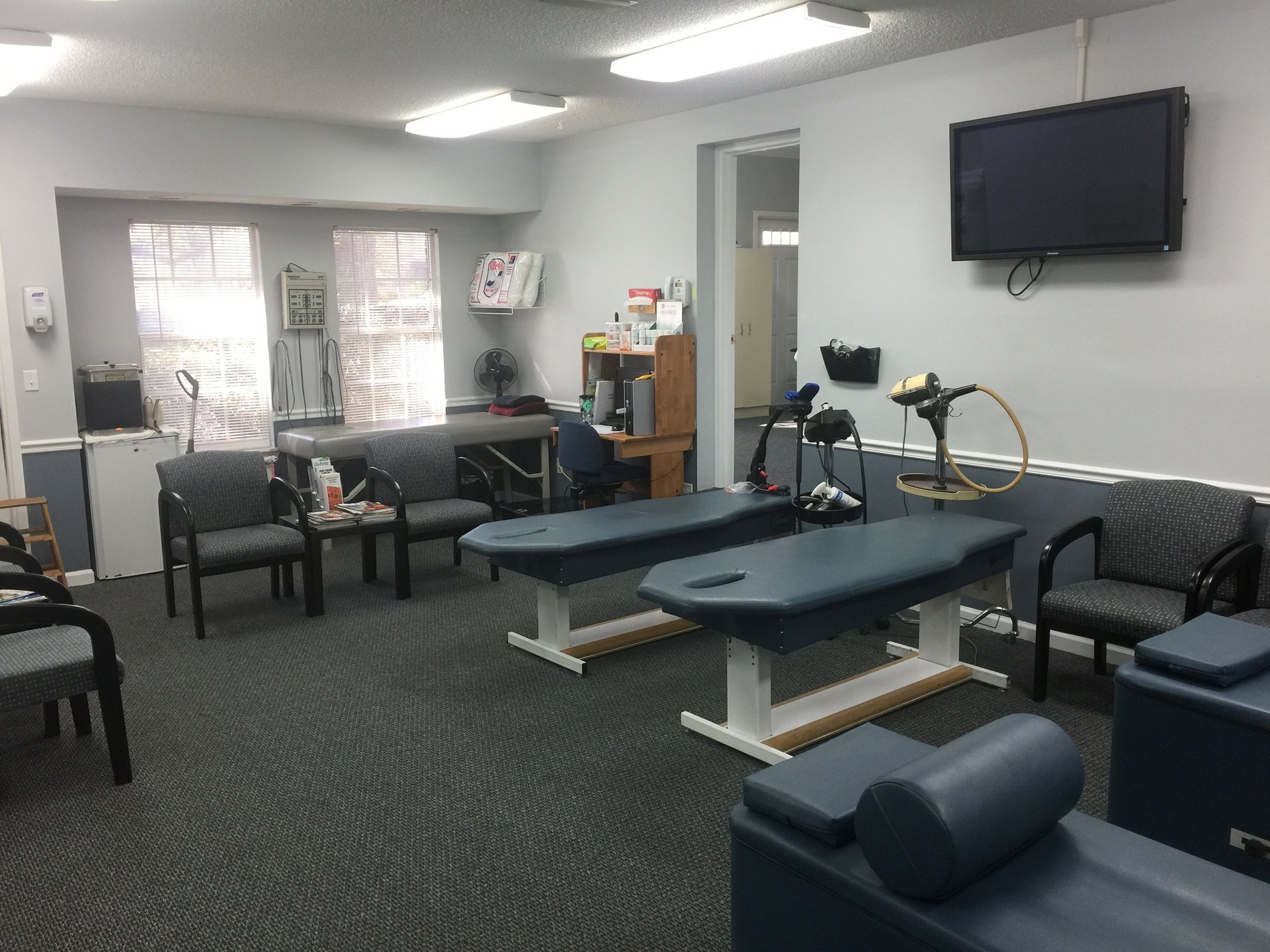 Images Fiorini Chiropractic Center, P.A.