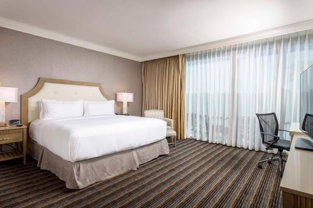 Images DoubleTree by Hilton San Diego Bayside