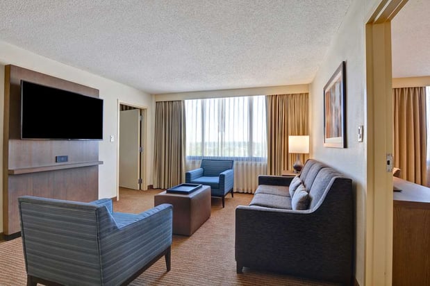 Images Embassy Suites by Hilton Winston Salem