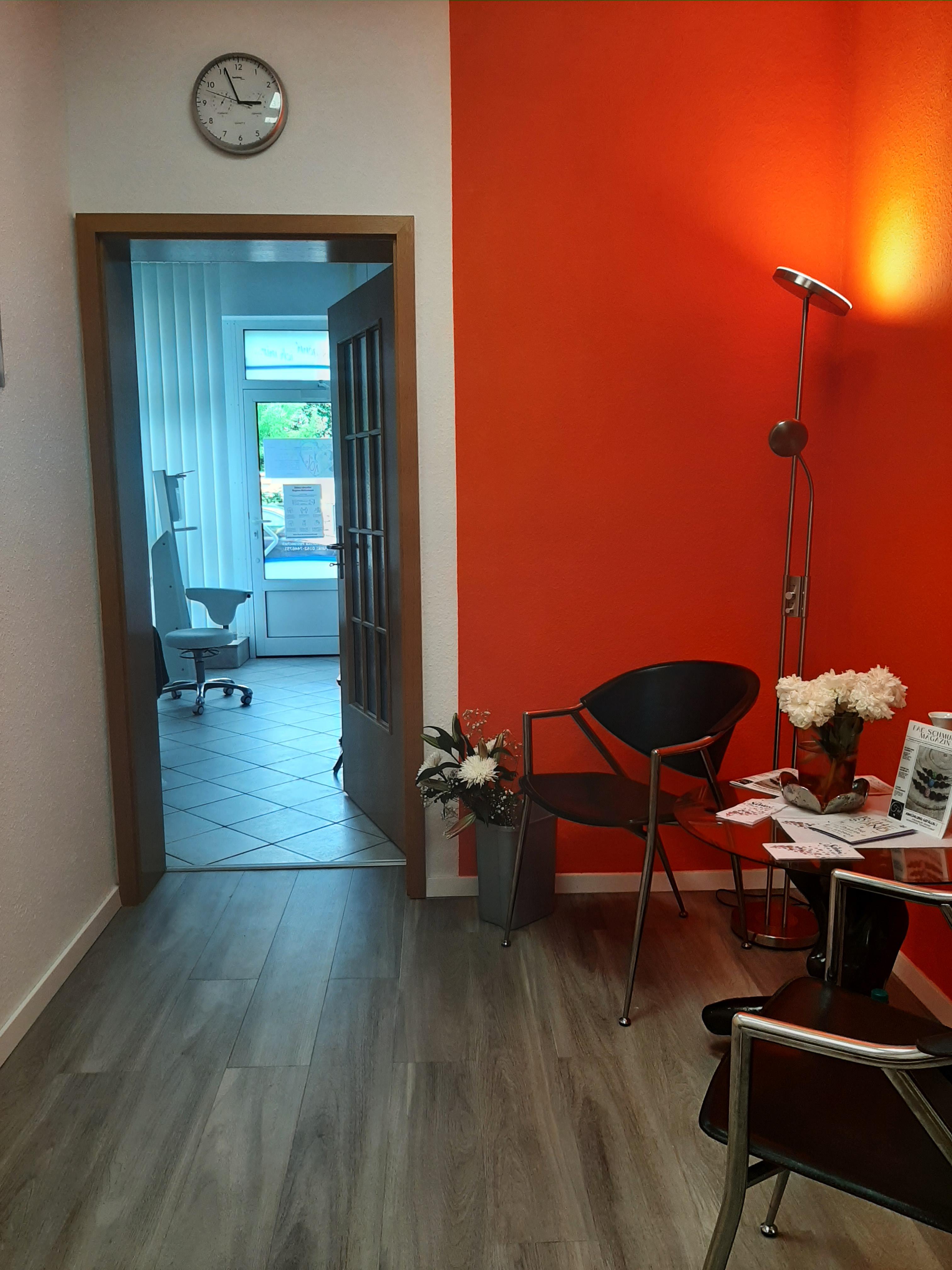 Monika Petraschek Sauerstoffkosmetik & Highlights, Meußlitzer Str. 64 in Dresden