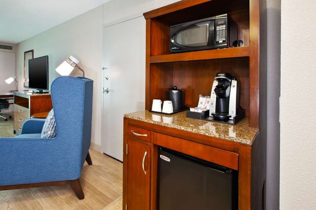 Images Hilton Garden Inn Virginia Beach Oceanfront