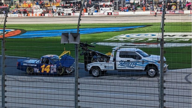 Images Scarletts towing & recovery