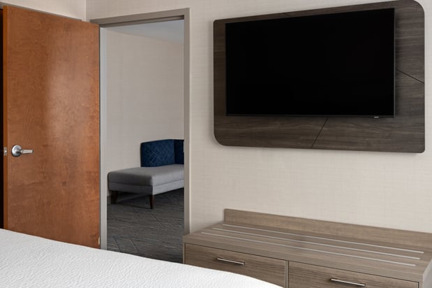 Images Holiday Inn Express & Suites Freeport - Brunswick Area by IHG