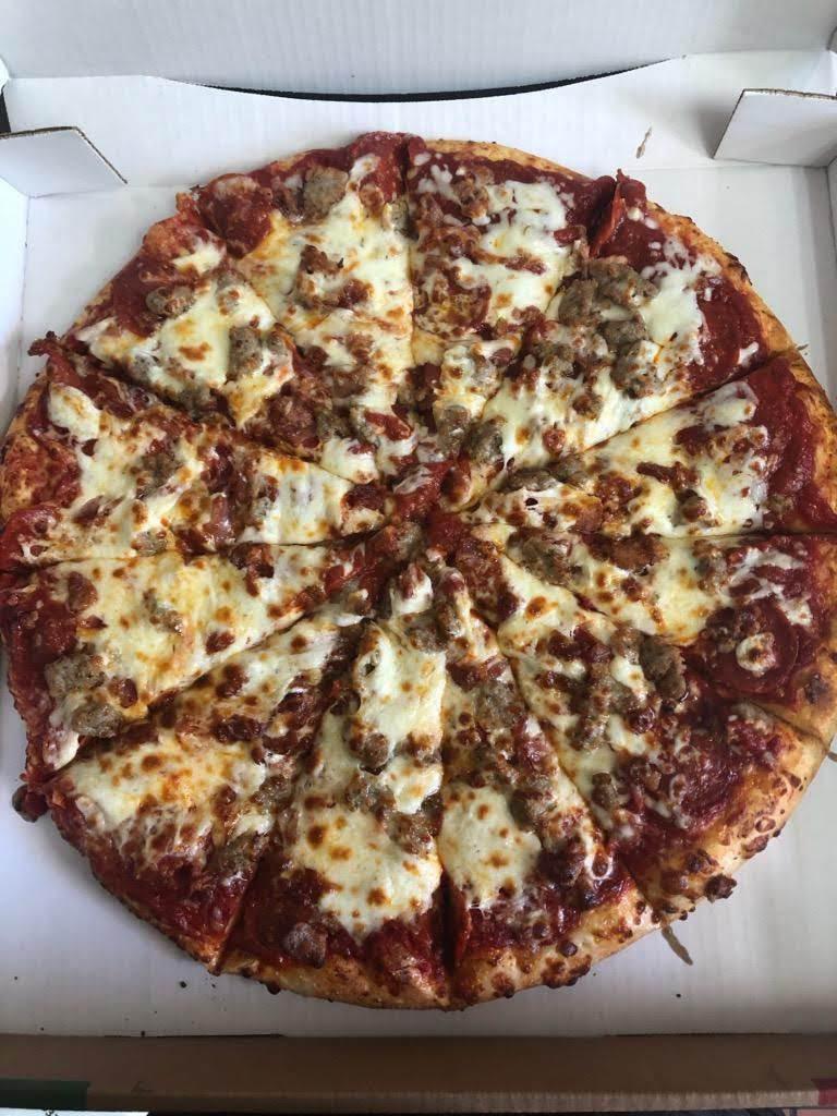 Toarmina's Pizza Photo