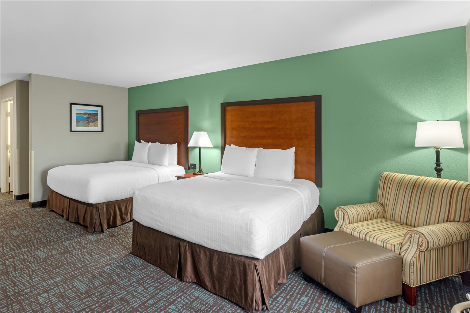 Double Queen Room
