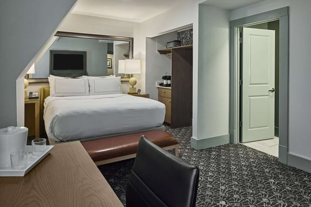 Images The Partridge Inn Augusta, Curio Collection by Hilton
