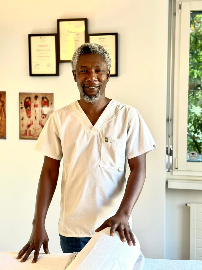 Bilder AcostaTherapy Massage Stern