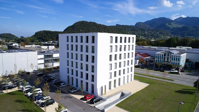 Bild 7 von Metzler GmbH & Co KG