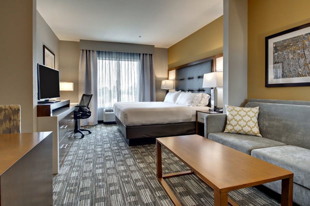 Images Holiday Inn Express & Suites Albany by IHG