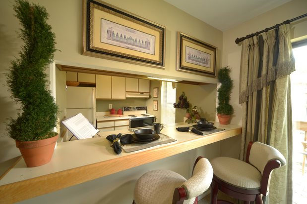 Images Mountain Ridge Apartments