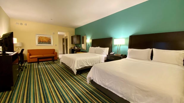 Images Holiday Inn Express & Suites Orlando East-Ucf Area by IHG
