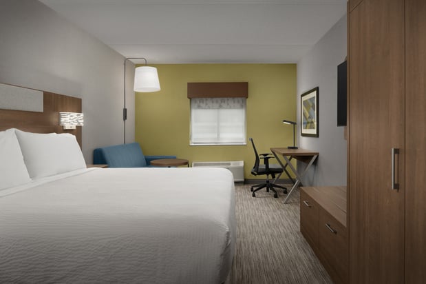 Images Holiday Inn Express Boston - Saugus by IHG
