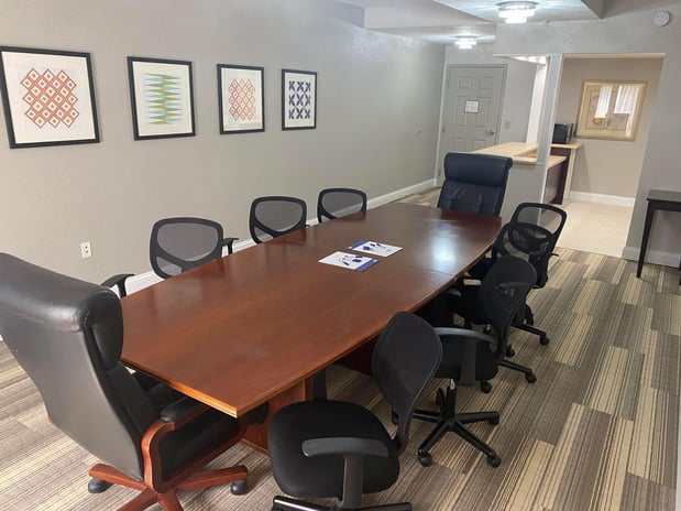 Images Holiday Inn Express & Suites Clearwater/US 19 N by IHG