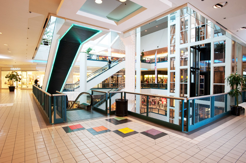 Image 4 | Anchorage 5th Avenue Mall